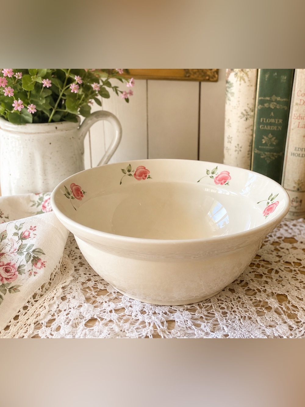 Vintage Gibson Roseland 9” White Serving Bowl Pink Rose Floral Cottagecore